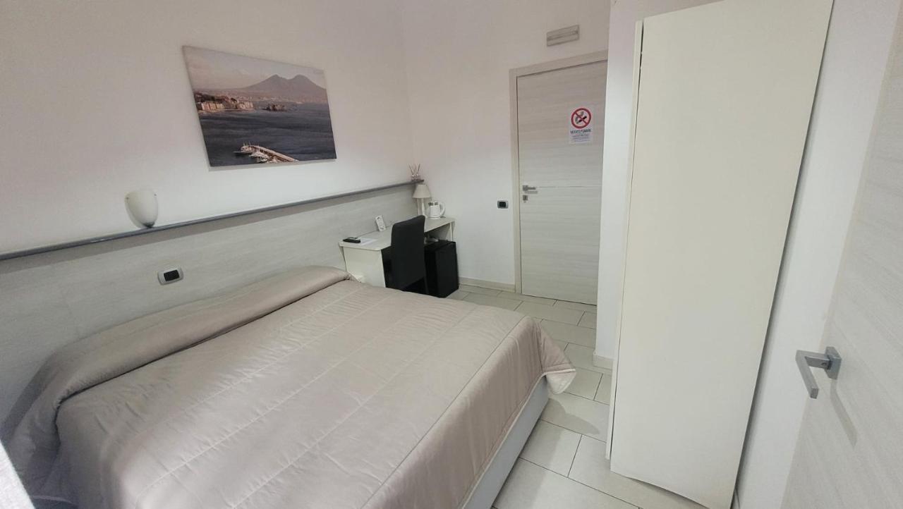 B&B Solimena Nápoles Exterior foto